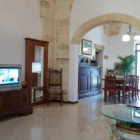Frühstückspension Azzurro Salento 3*